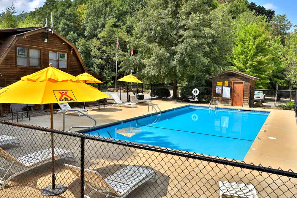 Clean outdoor swimming pool at Asheville West KOA